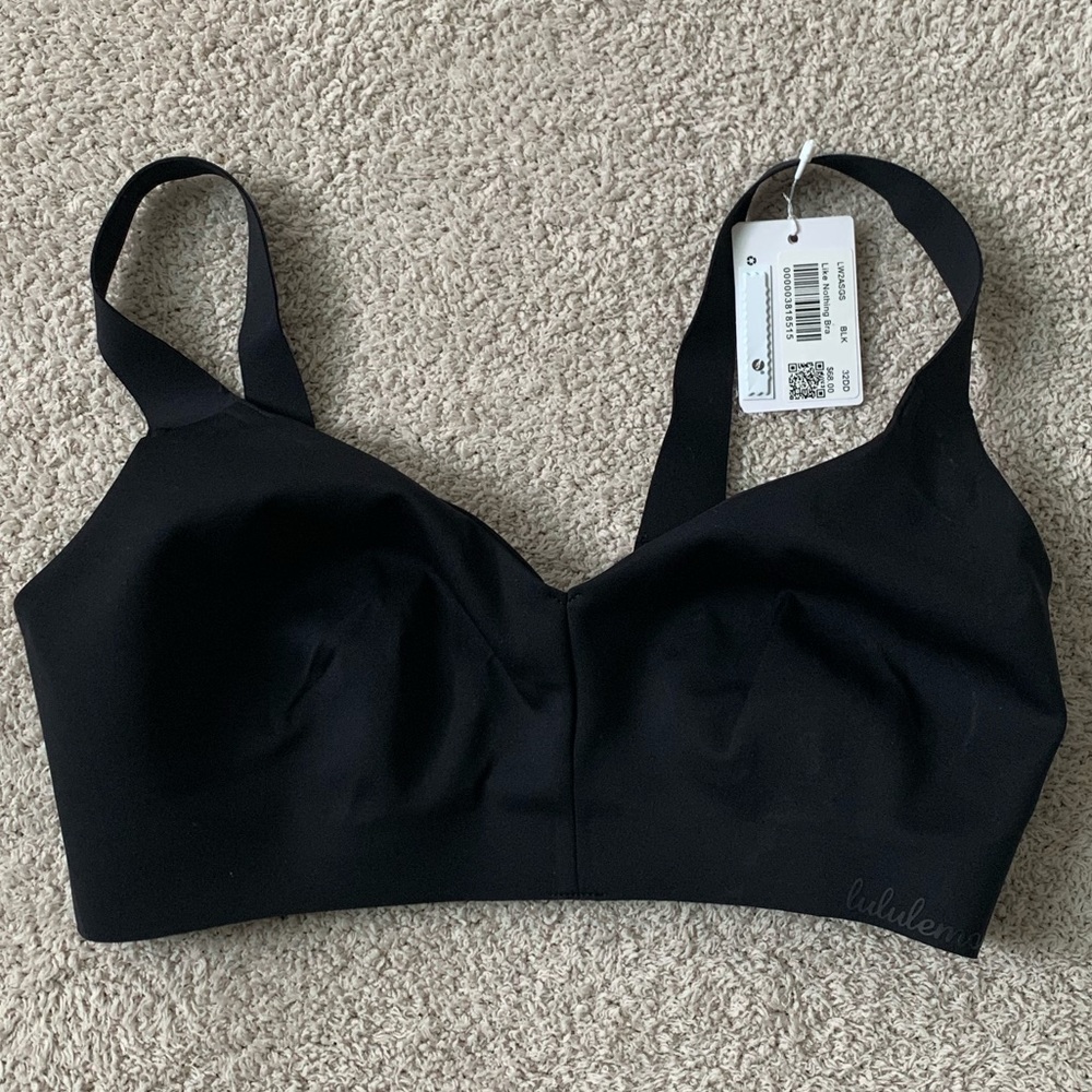 NWT black lululemon bra
